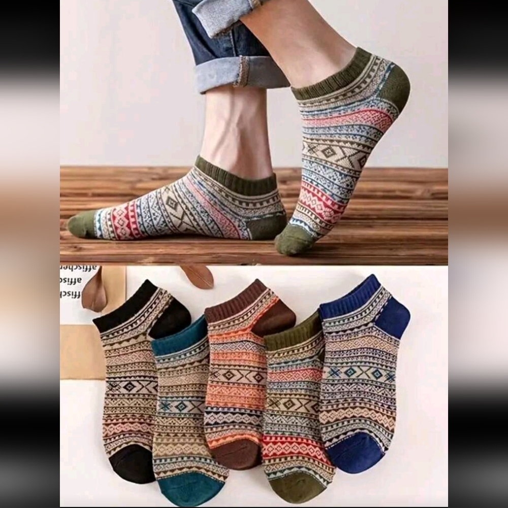 New 5 Pairs Of Women's Winter Socks